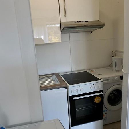 Alster Hamburg - Saniertes Und Mobliertes Apartment Mit Bad Und Kuche Kültér fotó